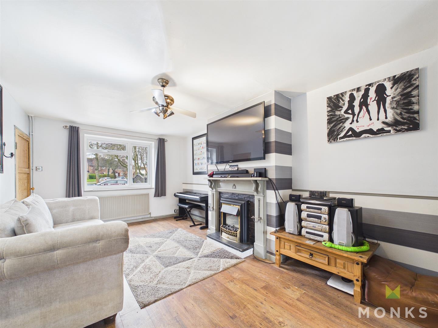 12 Abbots Green, Shrewsbury, SY2 5QU For Sale